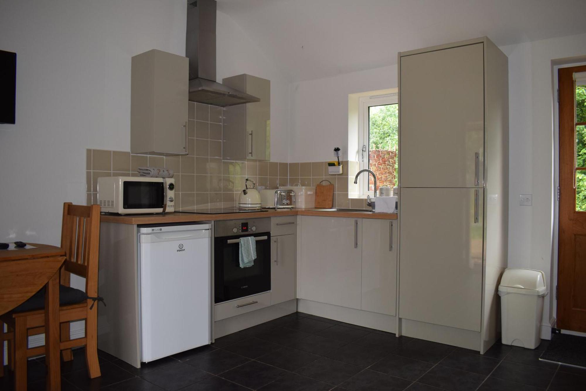Upper Wood End Farm Holiday Cottages Marston Moreteyne Exterior photo